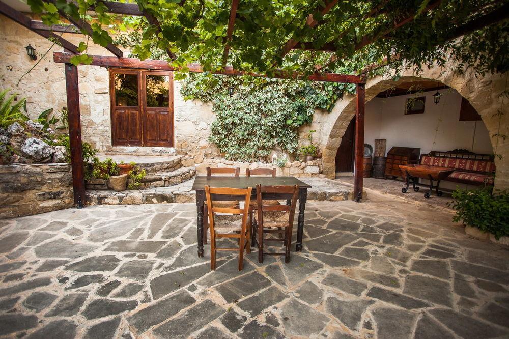 Vasilias Nikoklis Inn Никоклия Экстерьер фото